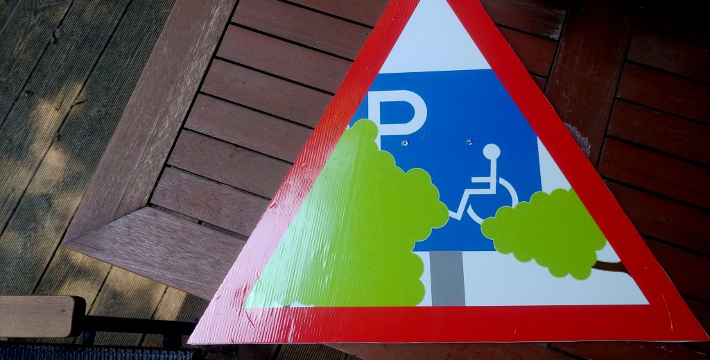 Városliget: Mire odaérsz, hogy kitegyél egy táblát egy fa miatt, már kivágták a fát