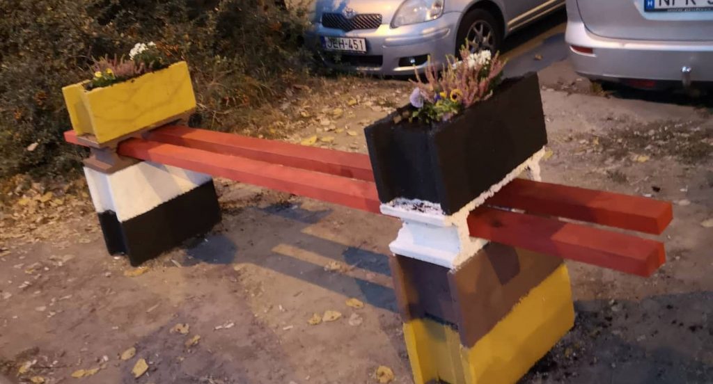 Kapott egy padot Óbuda, cserébe hogy olyan nagy