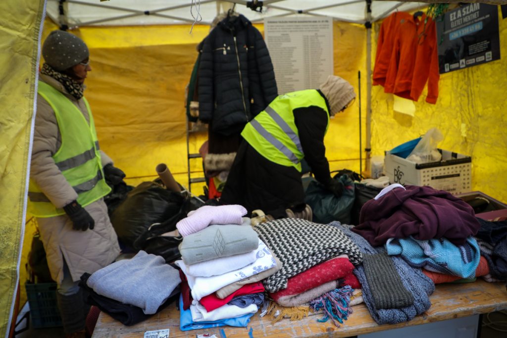 Helpsátor - éjjel-nappali melegedőpont - Nyugati - MKKP