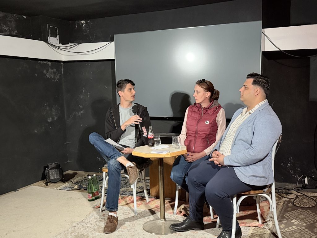 Traumatizált gyerekek, szőnyeg alá söpört sorsok: tragikus a helyzet a gyermekvédelemben egy korábbi vezető elmondása szerint.